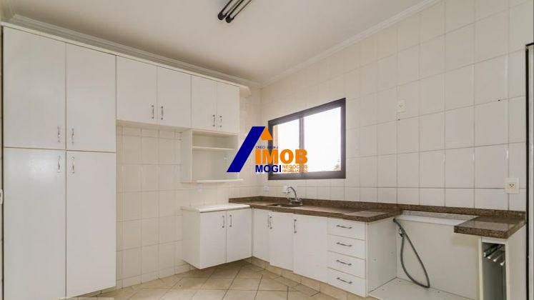 Apartamento para alugar com 3 quartos, 102m² - Foto 17