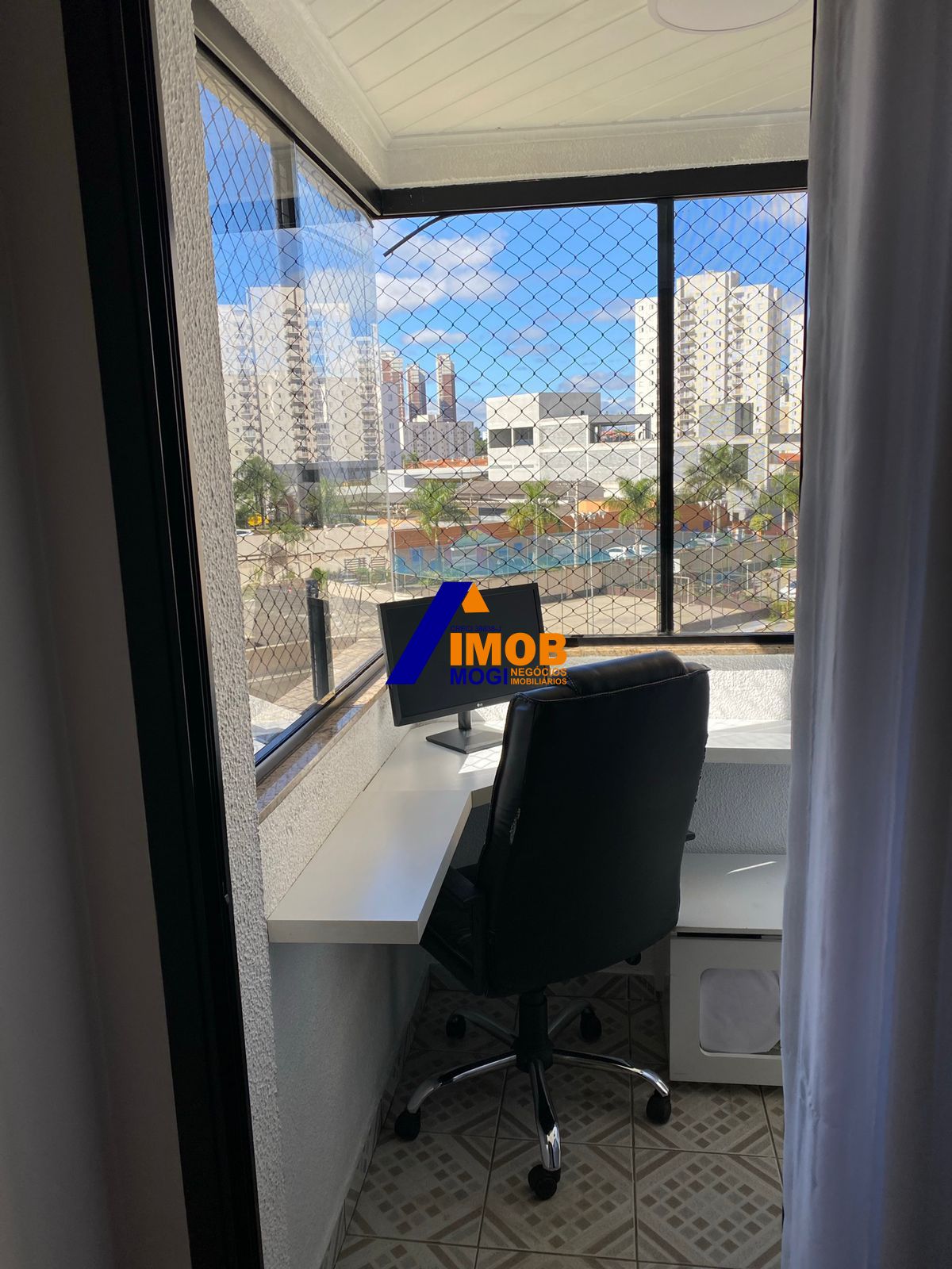 Apartamento para alugar com 3 quartos, 125m² - Foto 10