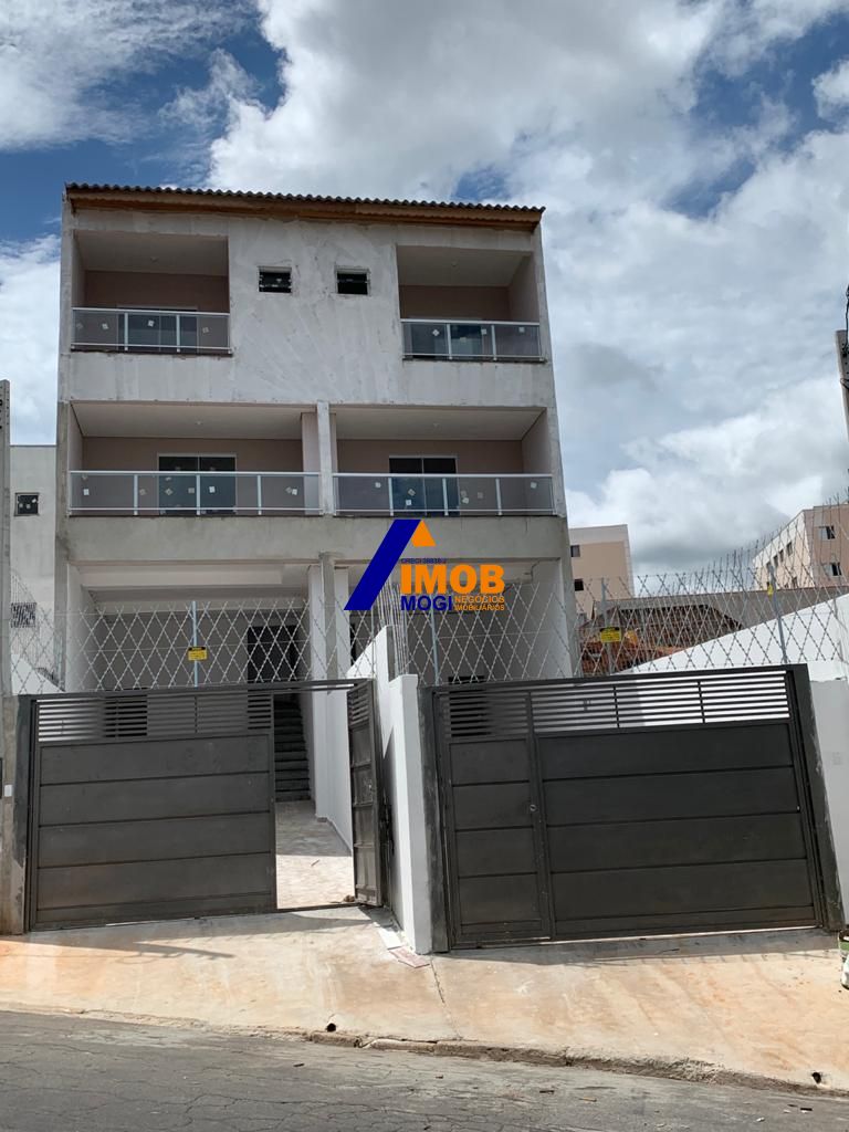 Sobrado à venda e aluguel com 3 quartos, 240m² - Foto 4