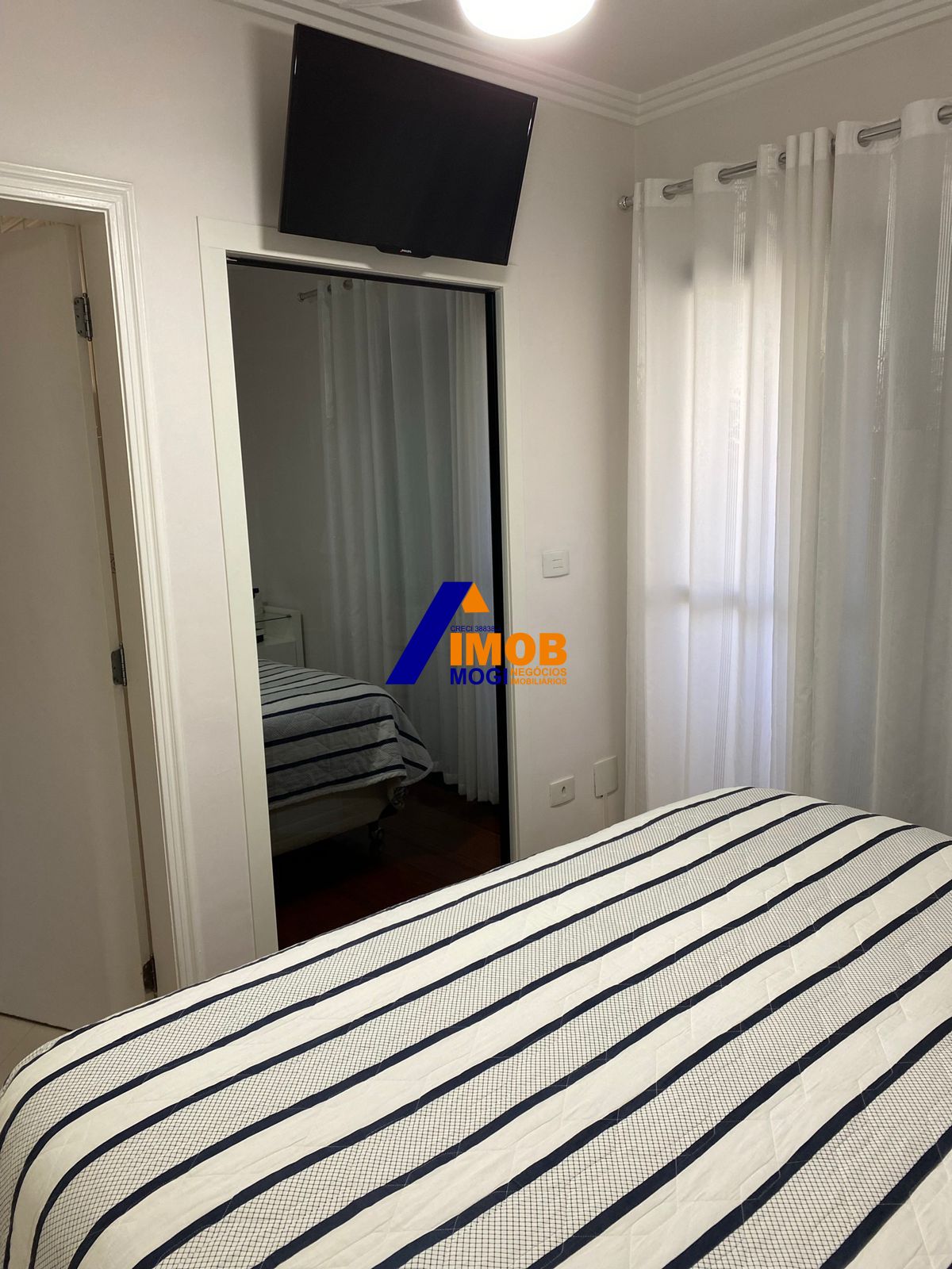 Apartamento para alugar com 3 quartos, 125m² - Foto 27