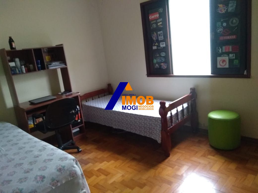 Casa à venda com 2 quartos, 180m² - Foto 13