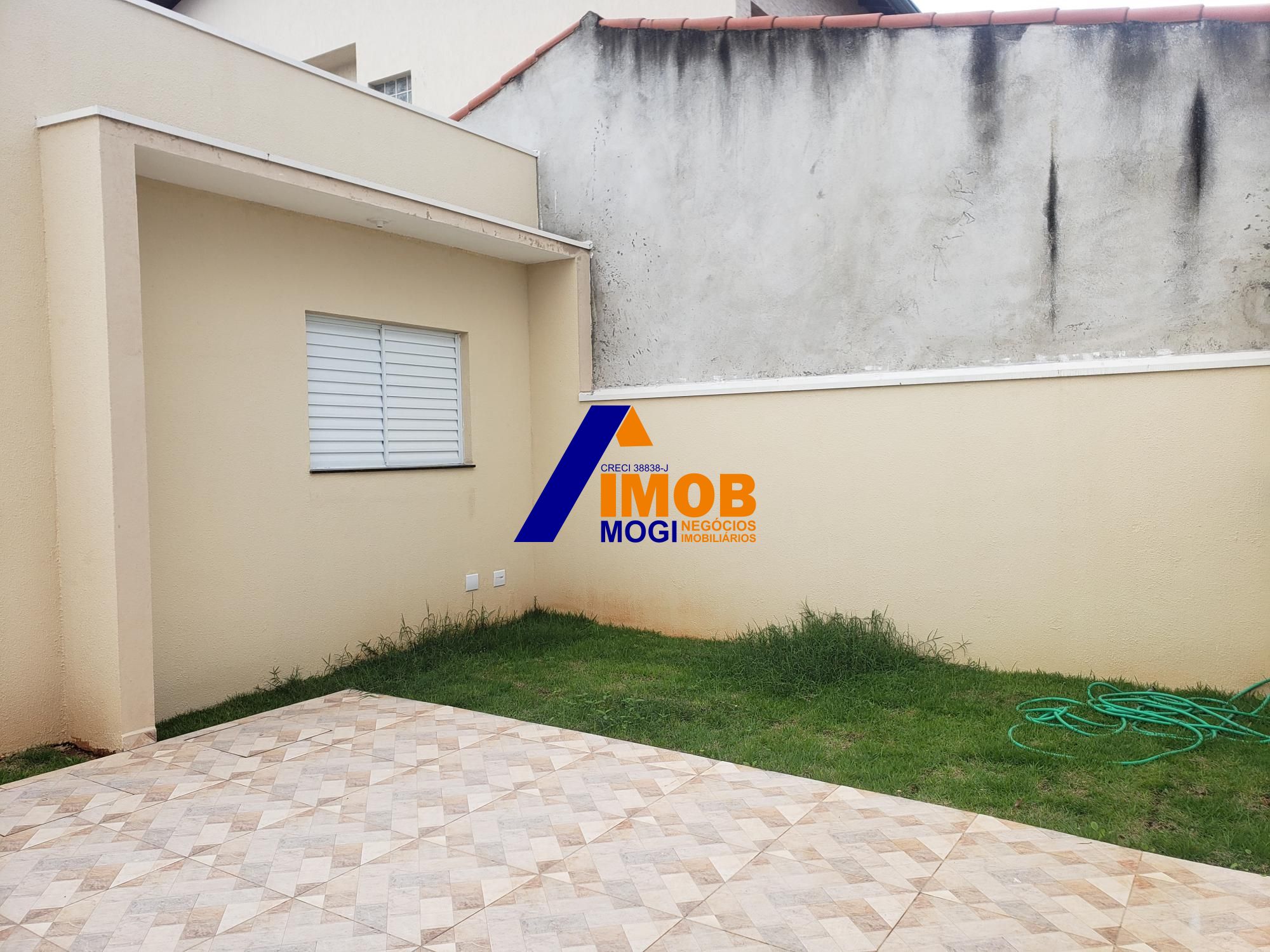 Casa à venda com 3 quartos, 100m² - Foto 3