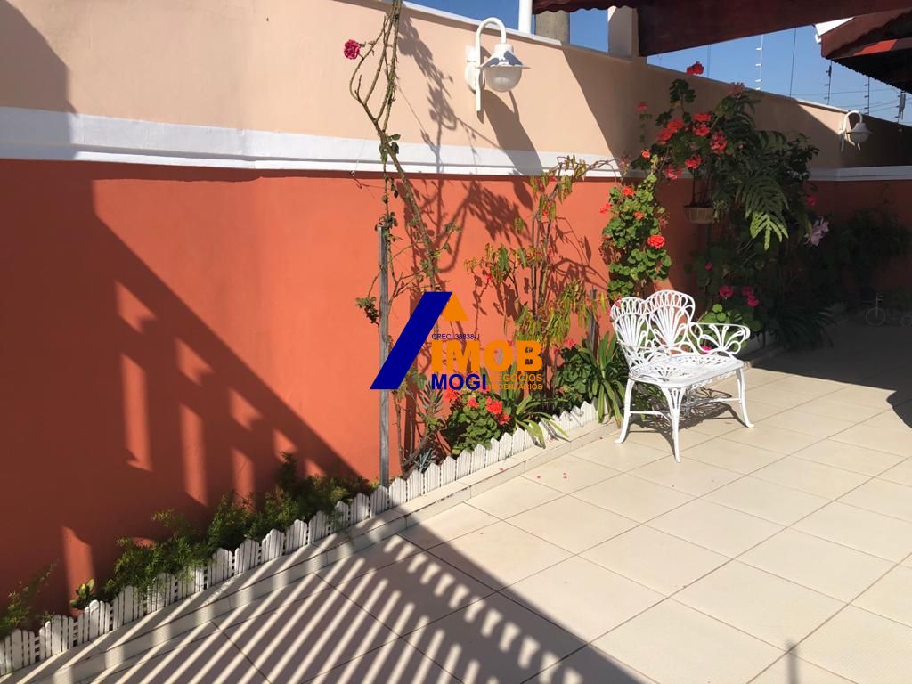 Casa, 3 quartos, 211 m² - Foto 2