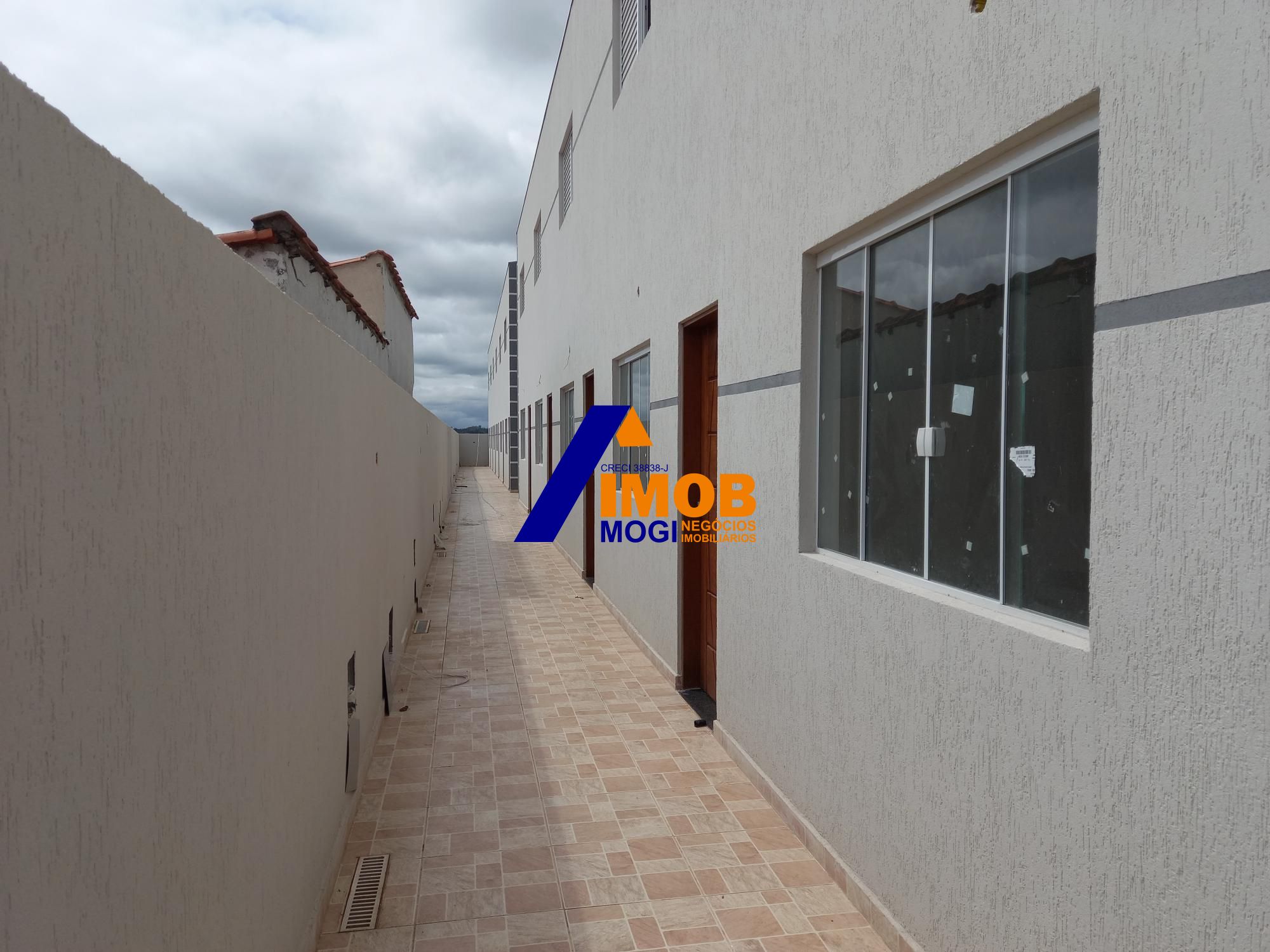 Casa de Condomínio à venda com 2 quartos, 64m² - Foto 1