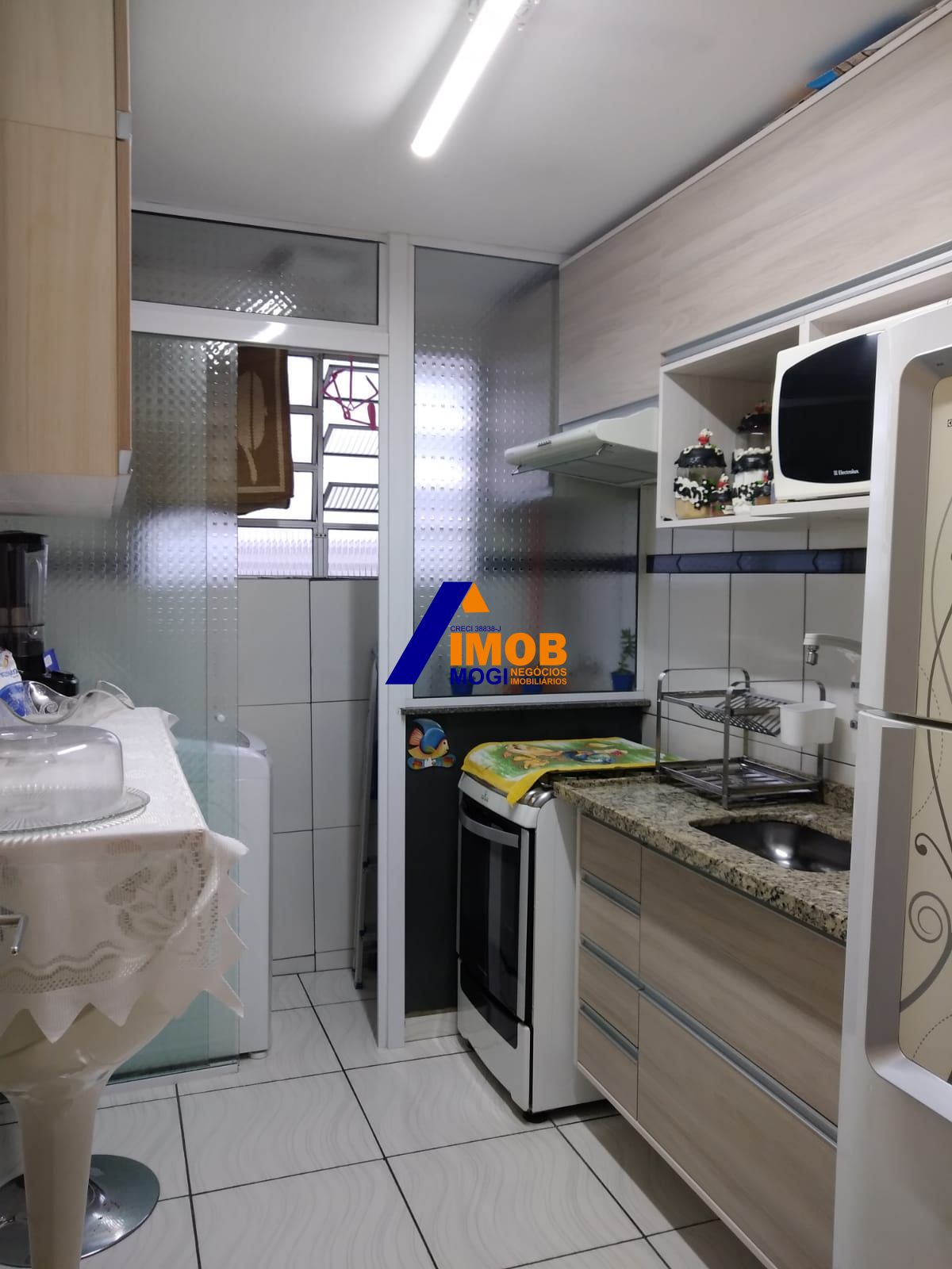 Apartamento à venda com 2 quartos, 48m² - Foto 3