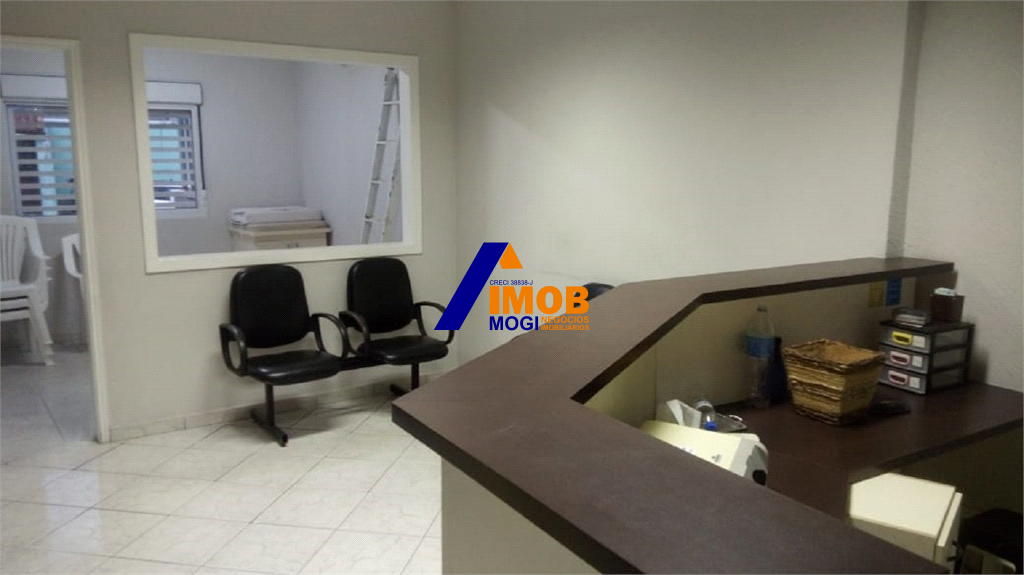 Conjunto Comercial-Sala à venda e aluguel com 7 quartos, 115m² - Foto 1