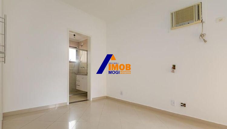 Apartamento para alugar com 3 quartos, 102m² - Foto 11