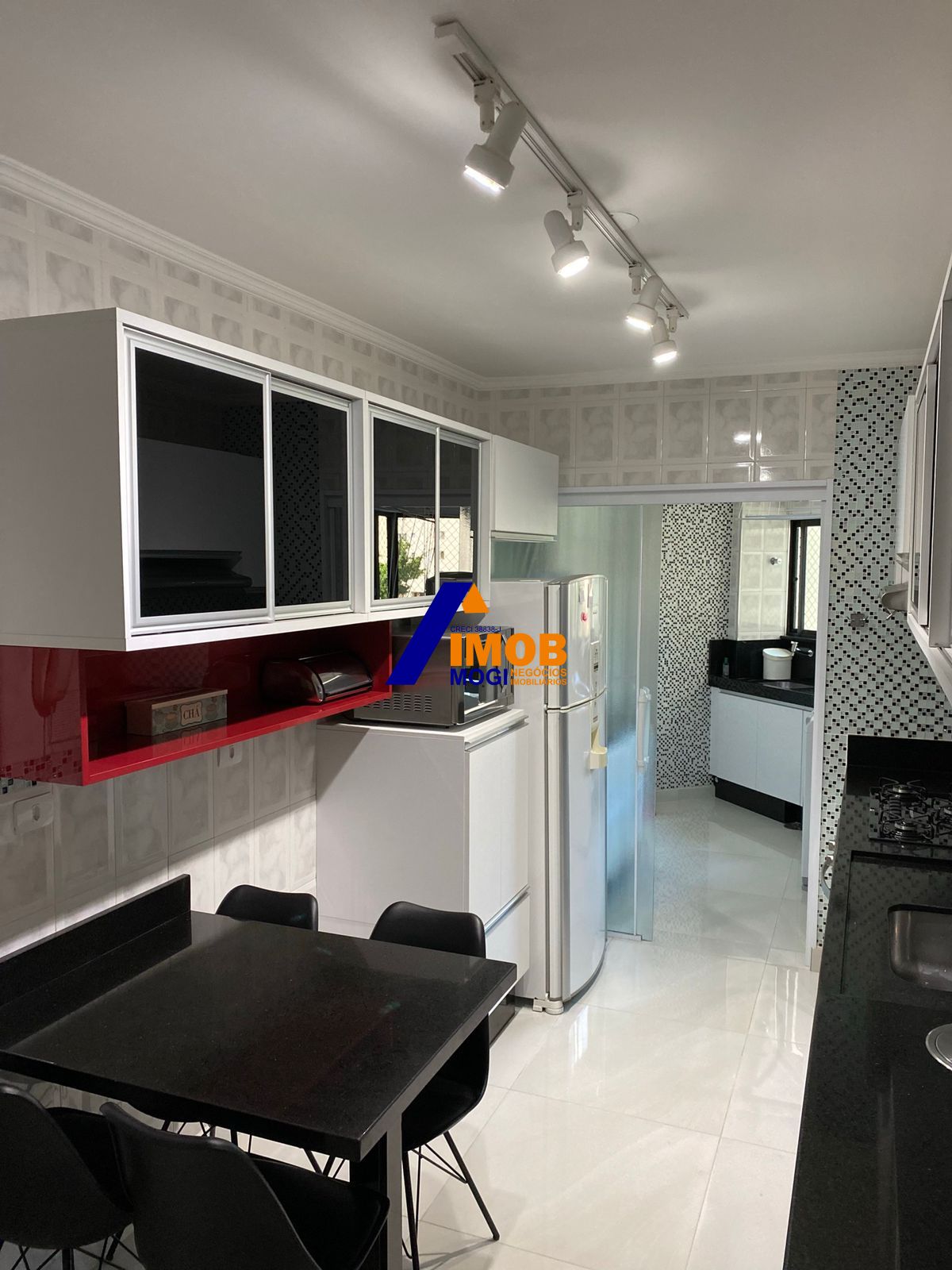 Apartamento para alugar com 3 quartos, 125m² - Foto 1