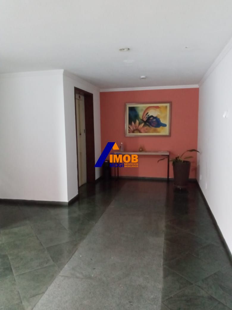 Apartamento à venda com 2 quartos, 75m² - Foto 3