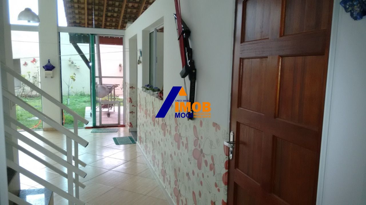 Casa à venda com 3 quartos, 180m² - Foto 9