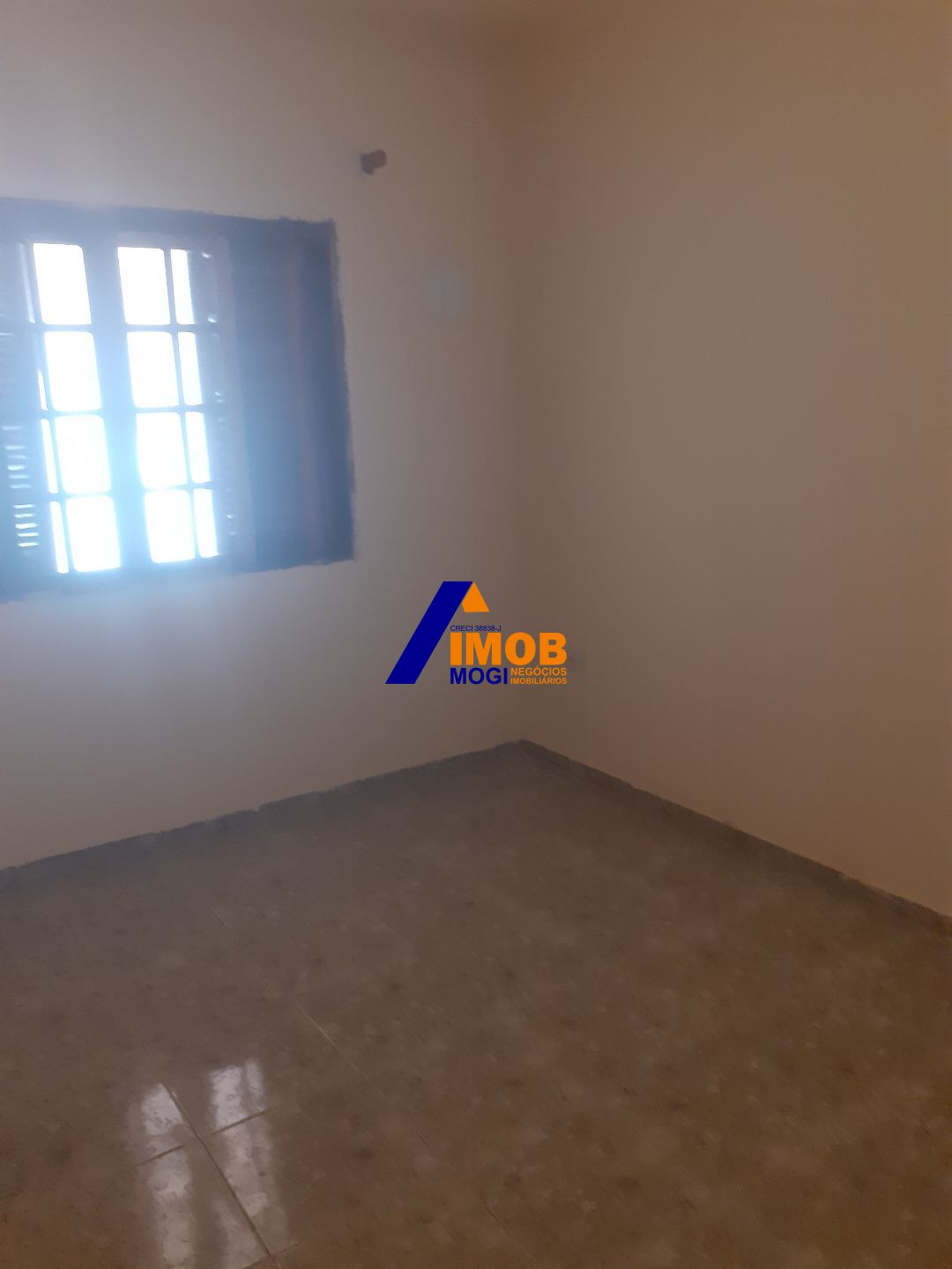 Casa à venda com 2 quartos, 170m² - Foto 4