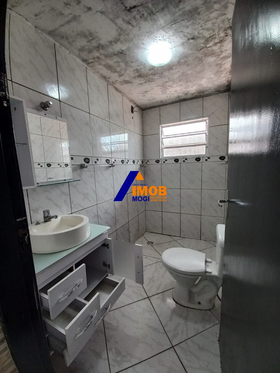 Casa à venda e aluguel com 3 quartos, 90m² - Foto 6