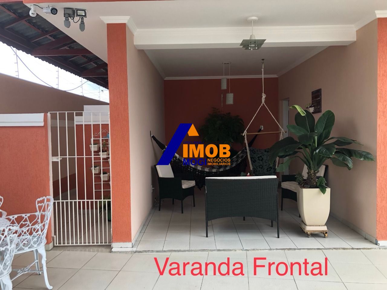 Casa à venda com 3 quartos, 211m² - Foto 6