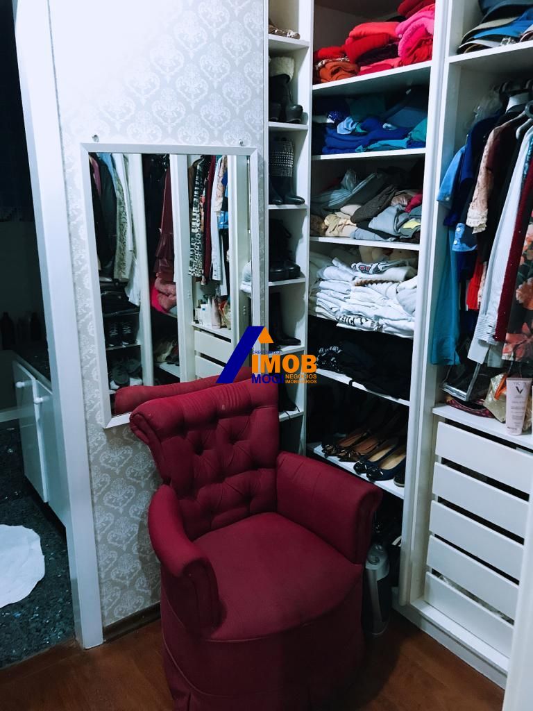 Casa, 4 quartos, 250 m² - Foto 14