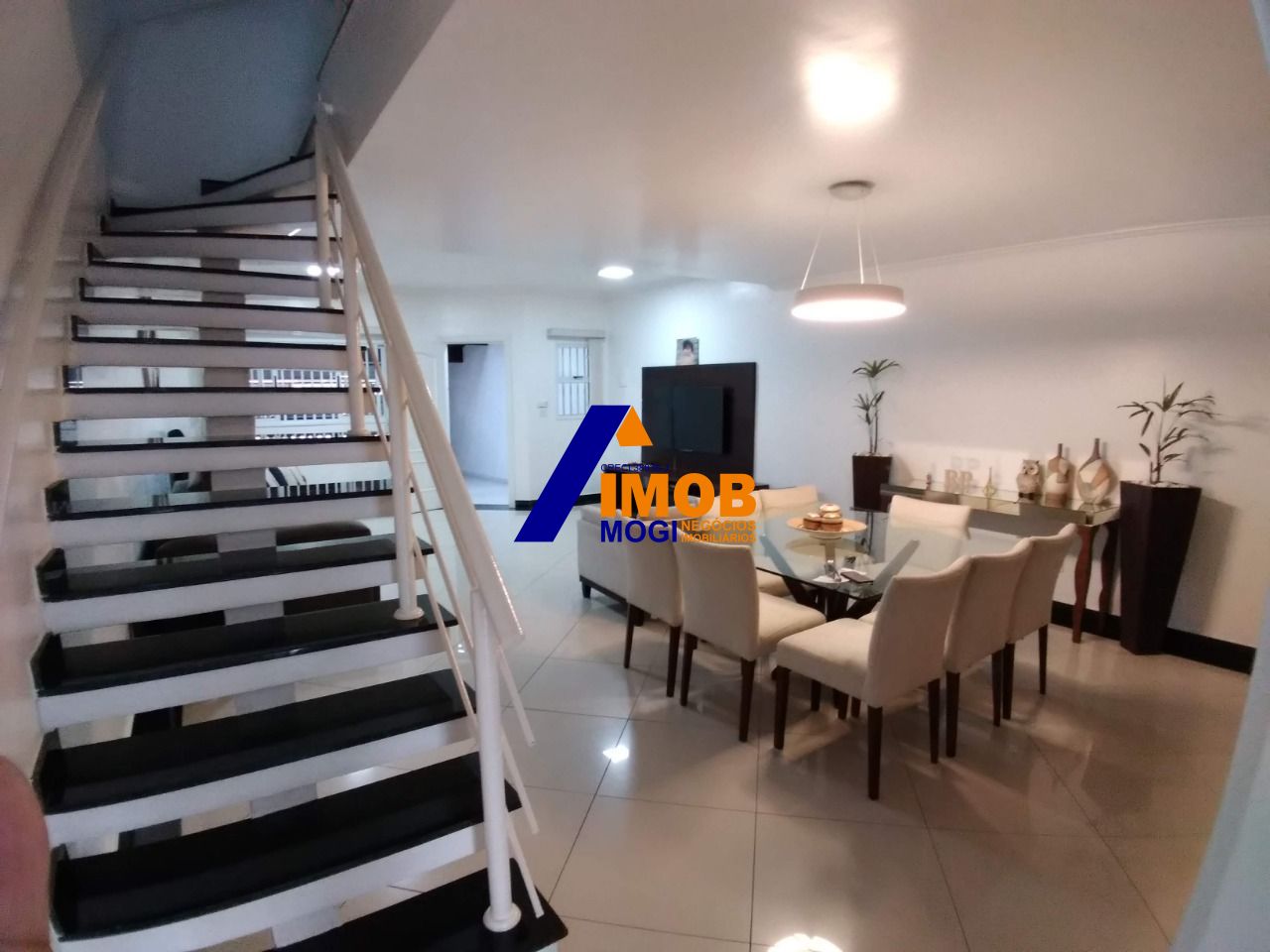 Casa à venda com 3 quartos, 170m² - Foto 3