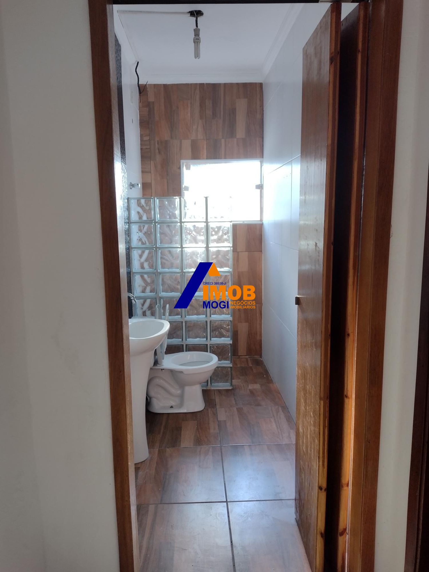 Casa para alugar com 3 quartos, 80m² - Foto 8