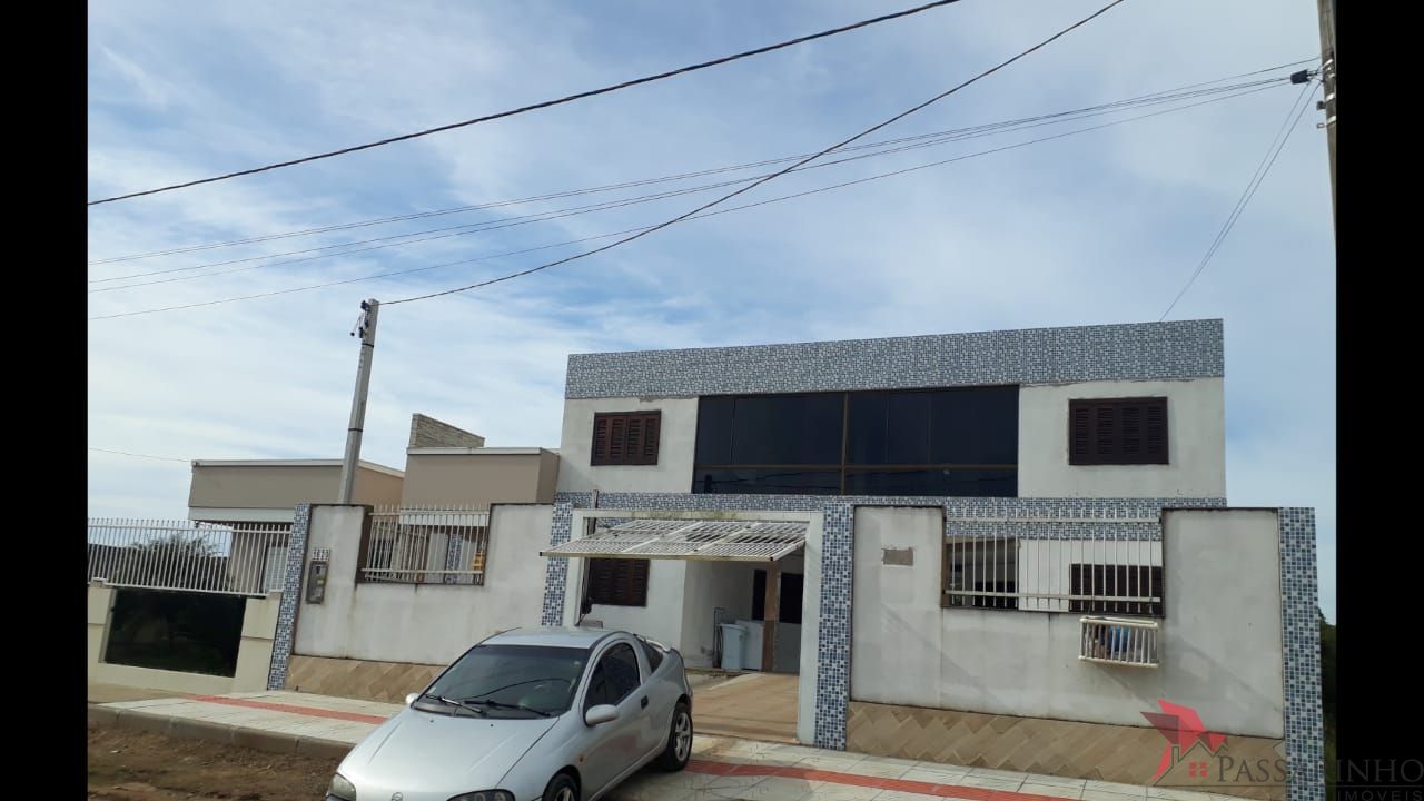 Casa, 5 quartos, 220 m² - Foto 1