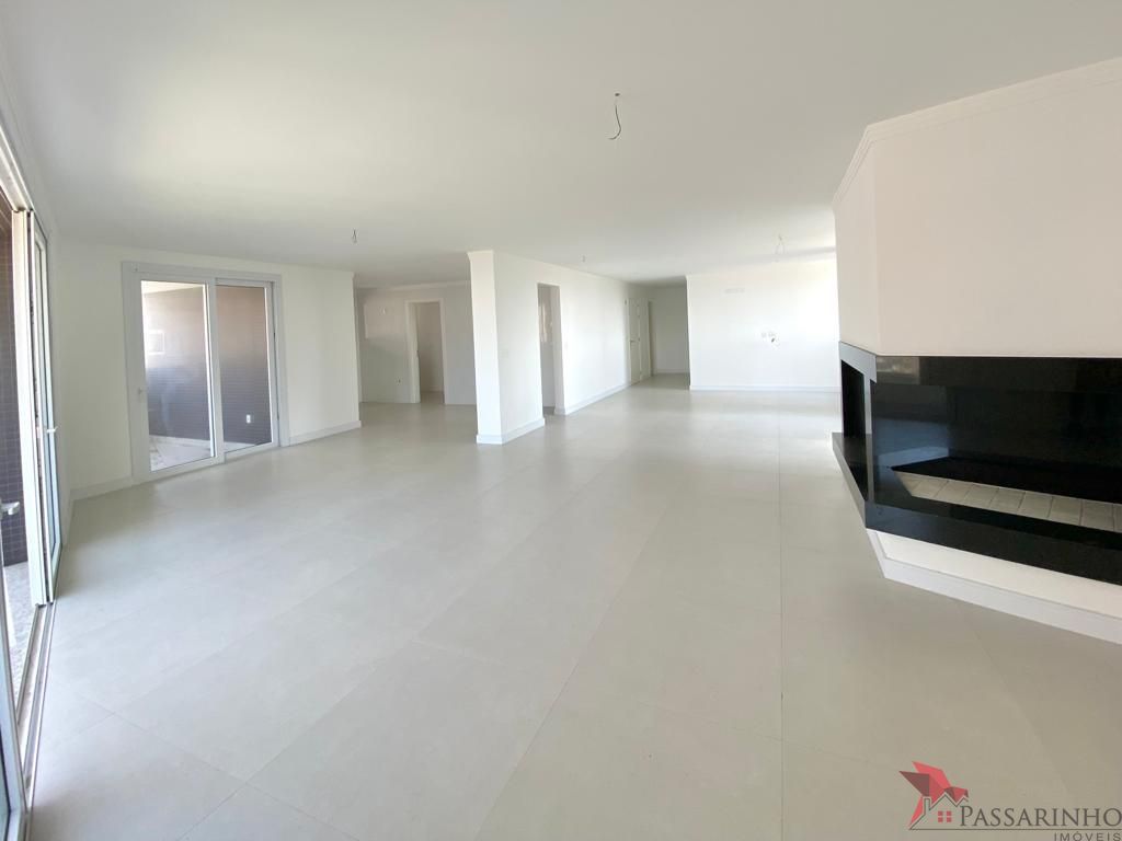 Apartamento à venda com 3 quartos, 200m² - Foto 11