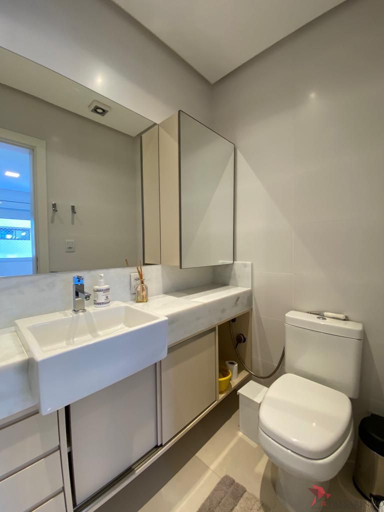 Apartamento à venda com 3 quartos, 160m² - Foto 25