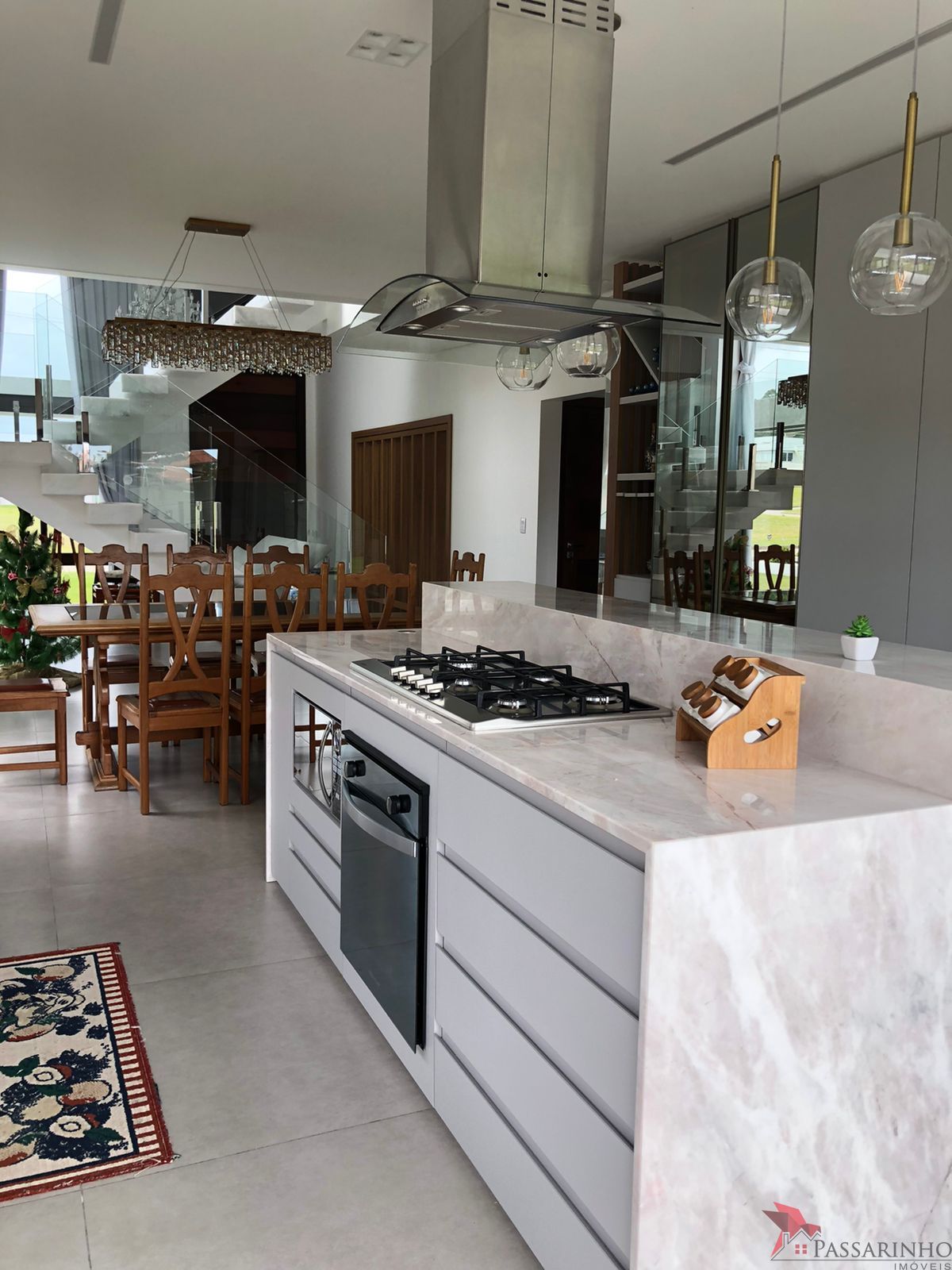 Casa de Condomínio à venda com 4 quartos, 301m² - Foto 6