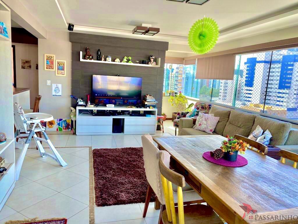 Apartamento à venda com 2 quartos, 93m² - Foto 9