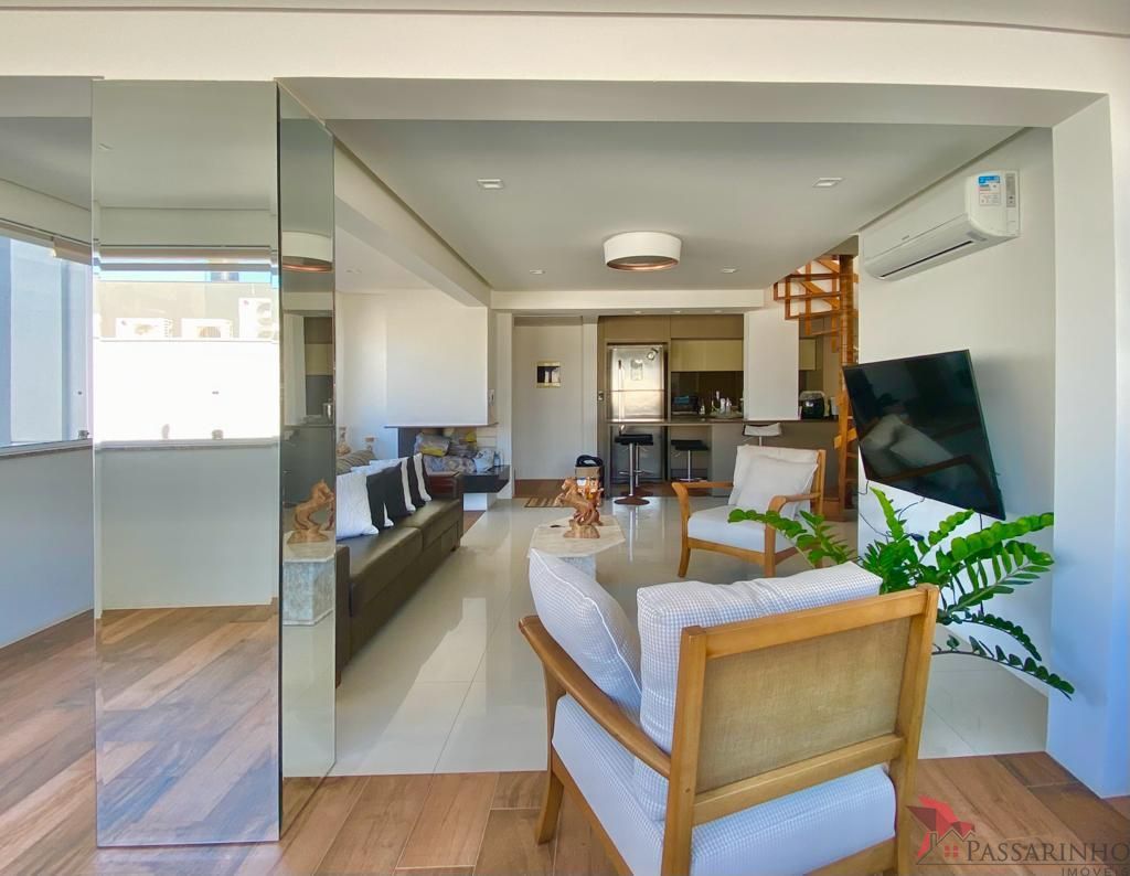 Cobertura à venda com 2 quartos, 150m² - Foto 3