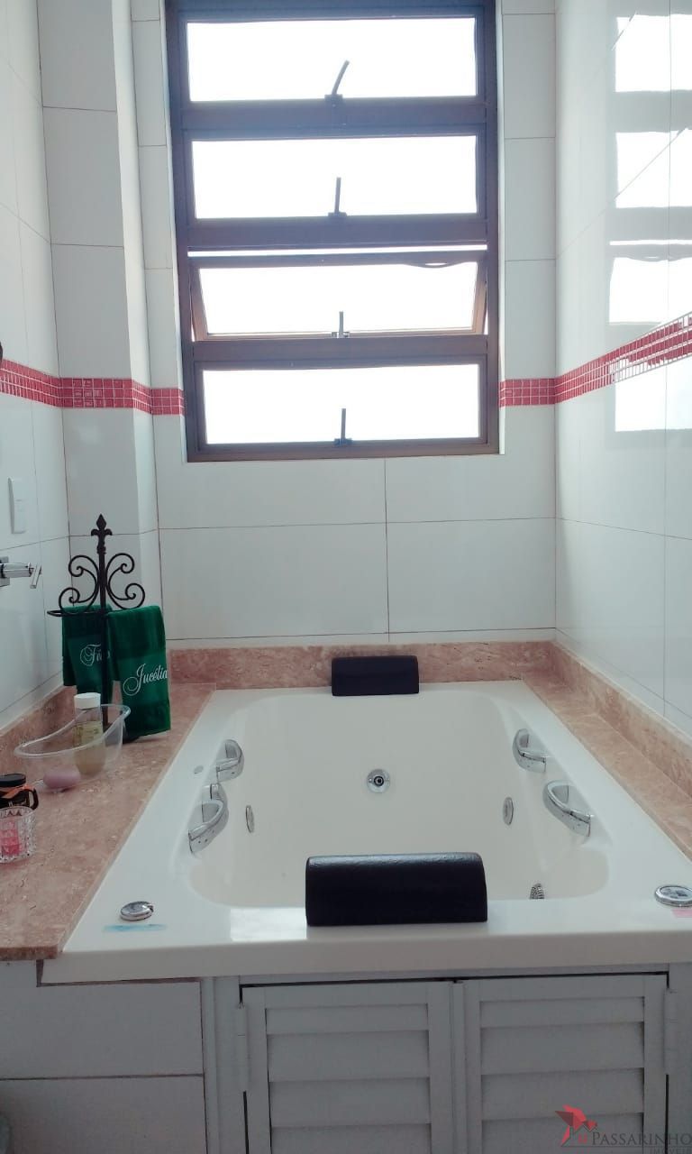 Apartamento à venda com 5 quartos, 195m² - Foto 26