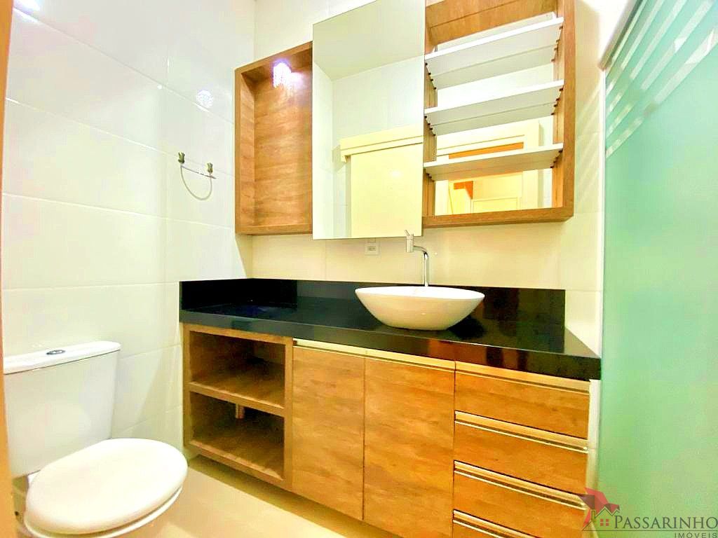 Casa à venda com 2 quartos, 60m² - Foto 22