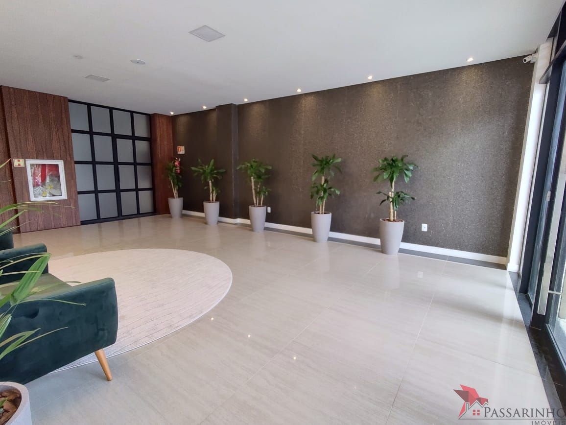 Apartamento à venda com 3 quartos, 138m² - Foto 4