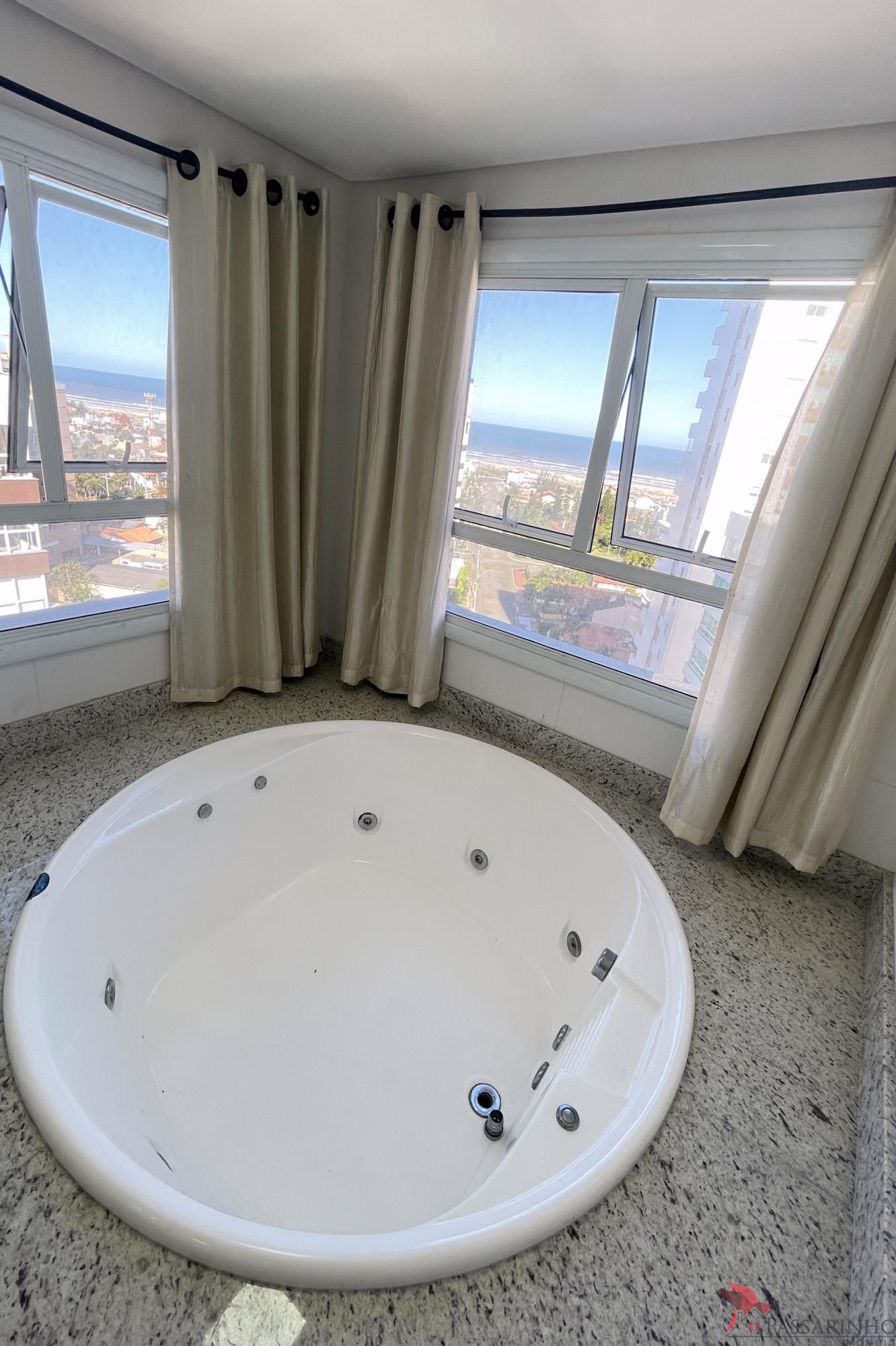 Apartamento à venda com 4 quartos, 250m² - Foto 35