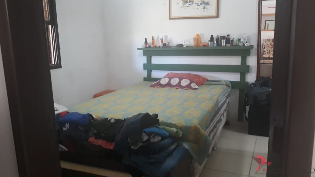 Casa à venda com 3 quartos, 200m² - Foto 12