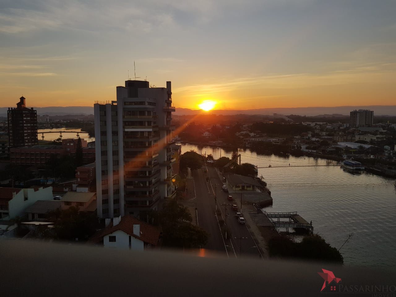 Apartamento à venda com 3 quartos, 164m² - Foto 4