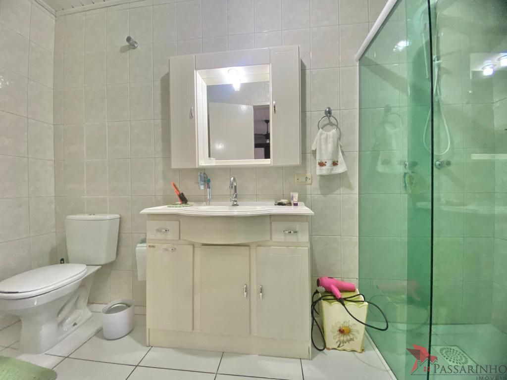 Casa, 3 quartos, 249 m² - Foto 14