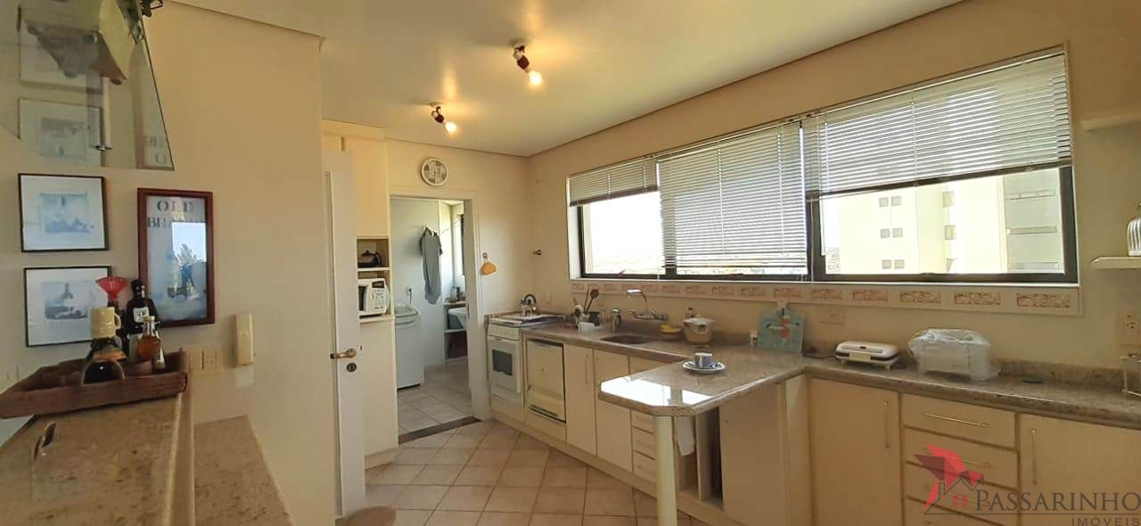 Apartamento, 4 quartos, 218 m² - Foto 11