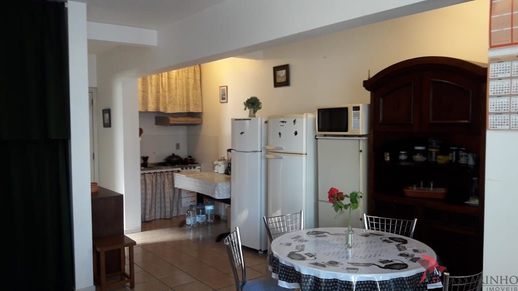 Apartamento à venda com 1 quarto, 61m² - Foto 2