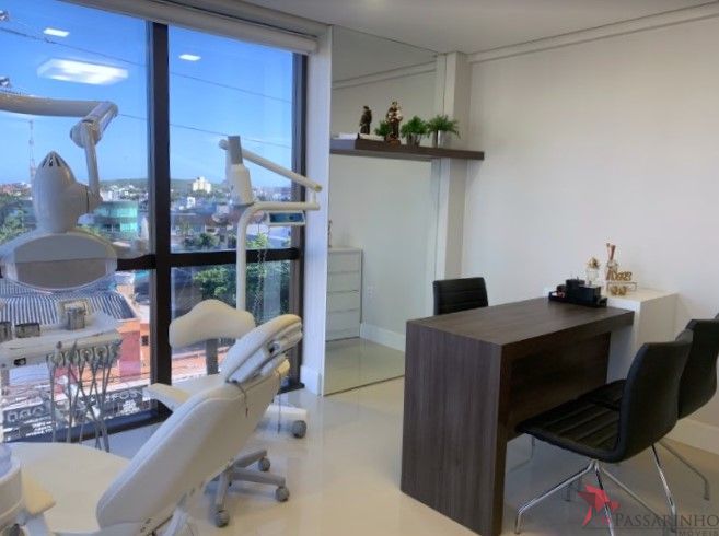 Conjunto Comercial-Sala à venda com 3 quartos, 49m² - Foto 17