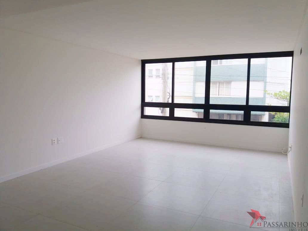Apartamento à venda com 3 quartos, 118m² - Foto 4