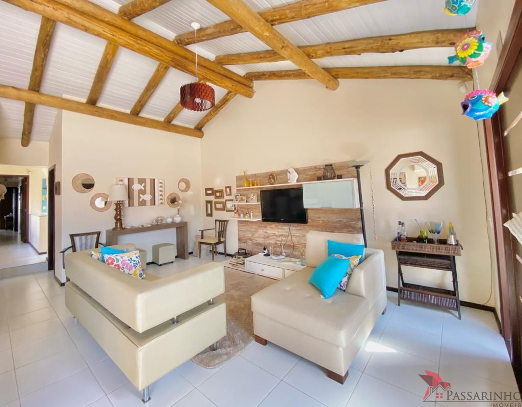 Casa à venda com 4 quartos, 300m² - Foto 4