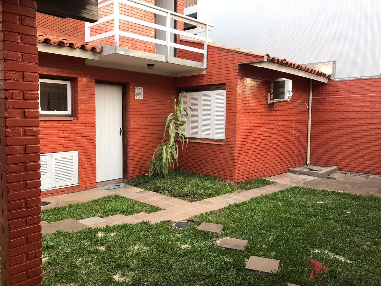 Casa à venda com 5 quartos, 140m² - Foto 17