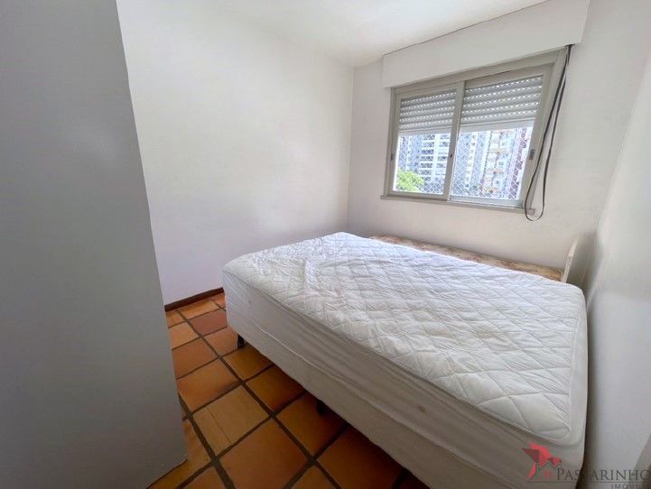 Apartamento à venda com 2 quartos, 76m² - Foto 8