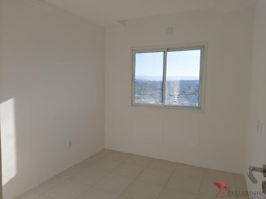 Apartamento à venda com 3 quartos, 87m² - Foto 11