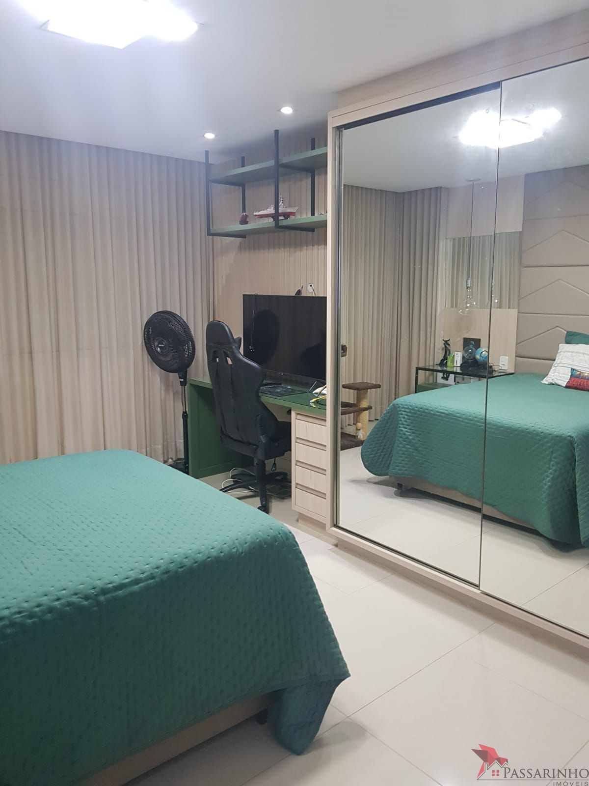 Apartamento à venda com 4 quartos, 249m² - Foto 23