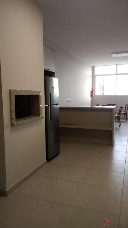 Apartamento à venda com 3 quartos, 93m² - Foto 4