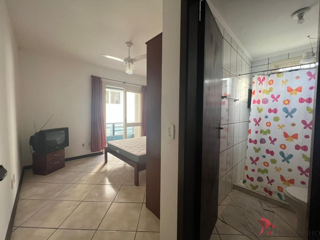 Apartamento à venda com 2 quartos, 70m² - Foto 12