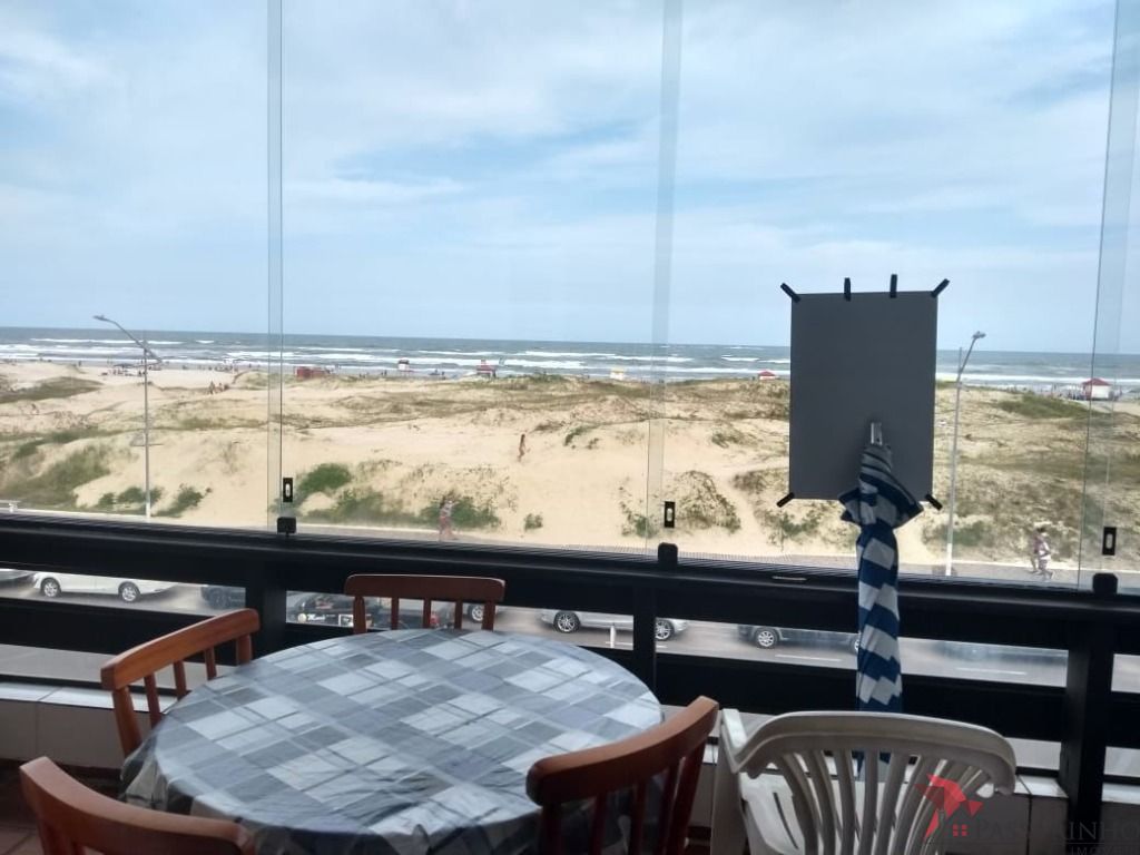 Apartamento à venda com 2 quartos, 140m² - Foto 2