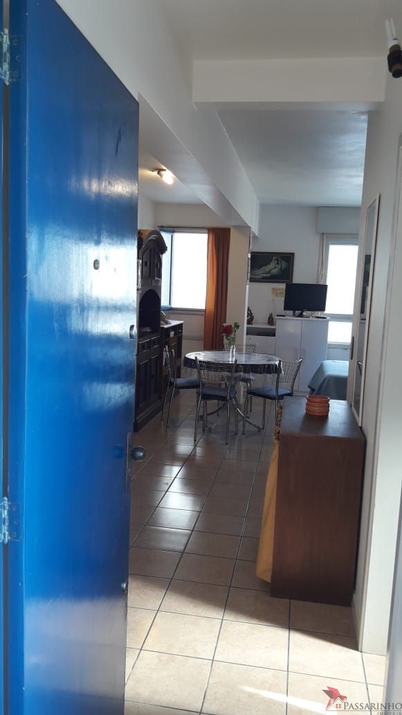 Apartamento à venda com 1 quarto, 61m² - Foto 13