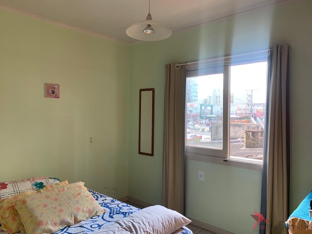 Apartamento à venda com 2 quartos, 70m² - Foto 11