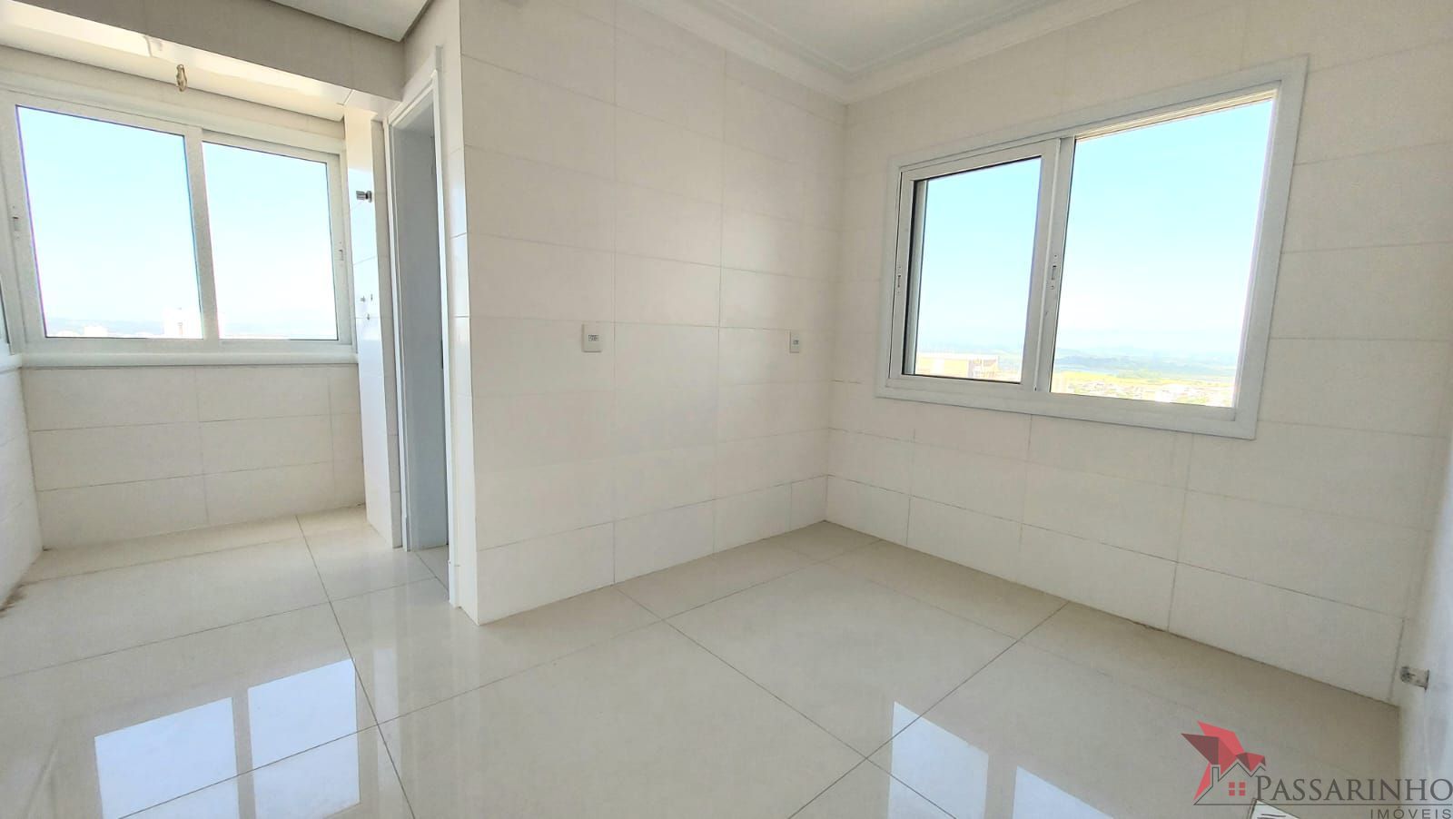 Apartamento à venda com 4 quartos, 250m² - Foto 18