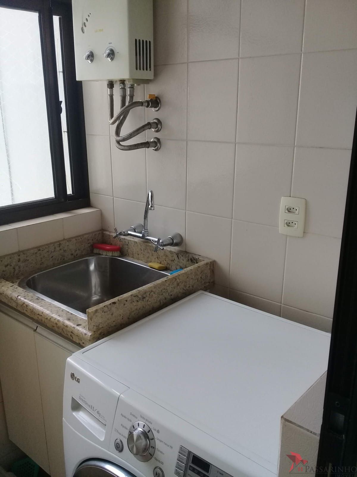 Apartamento à venda com 3 quartos, 106m² - Foto 9