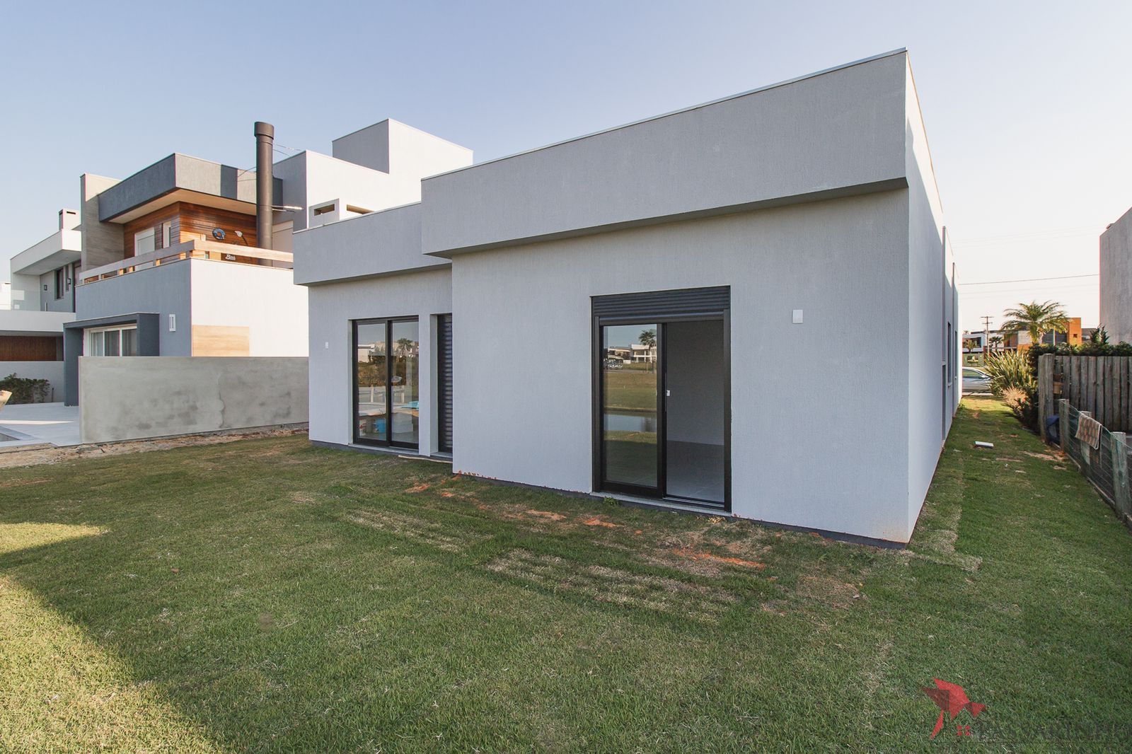 Casa de Condomínio à venda com 3 quartos, 190m² - Foto 4